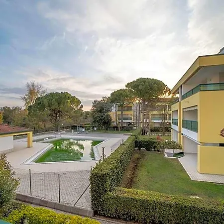 Hotel Enjoy Your In Our Quiet 3*