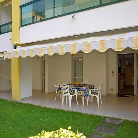 Hotel Enjoy Your In Our Quiet 3*
